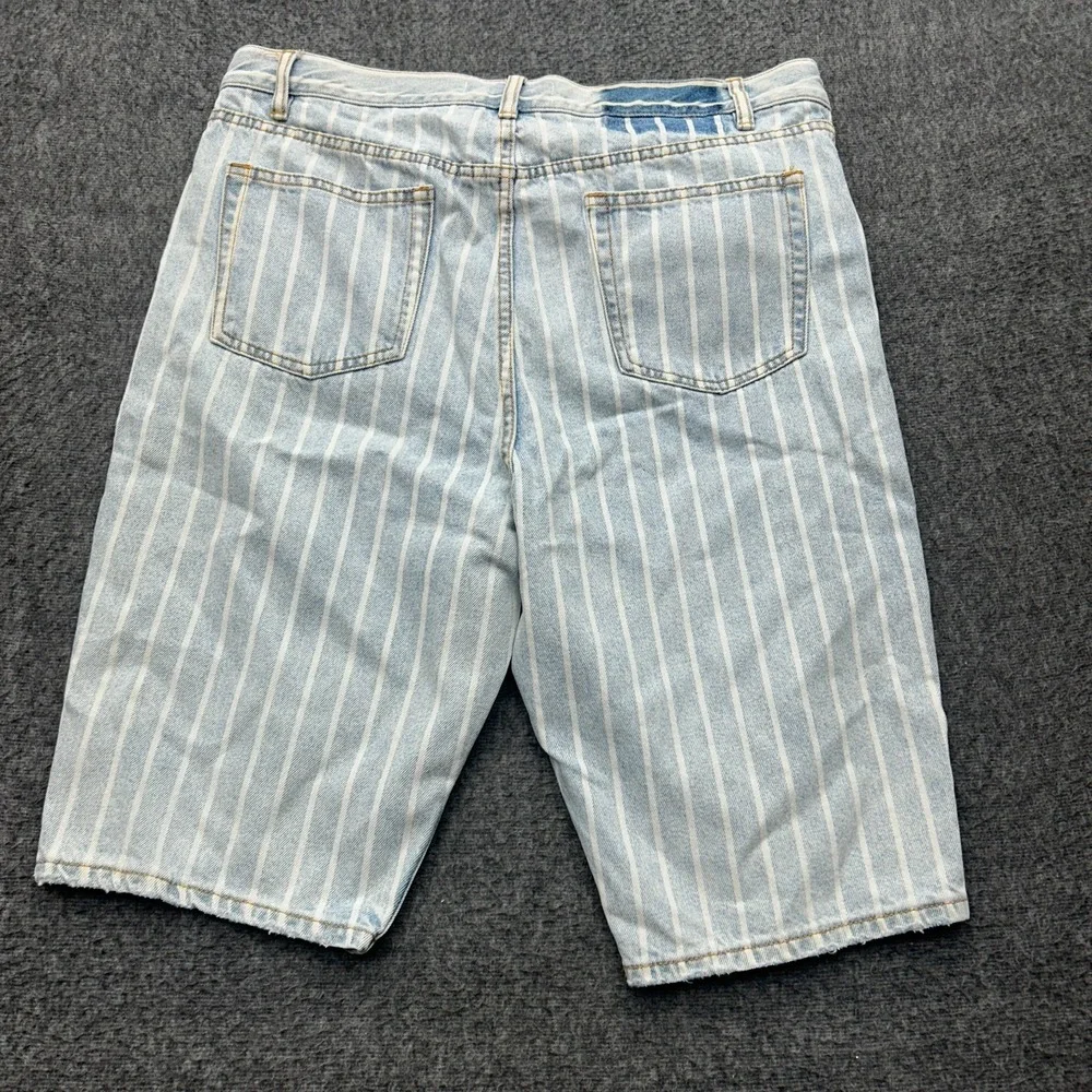 Happy Nature Denim Ultra‎ High Rise Bermuda Jean Shorts Size 32 Striped Boho